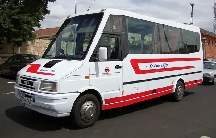 Minibús 22 plazas + Conductor
